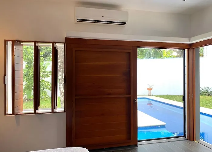 Private House, Private Pool, 3 B From Sea